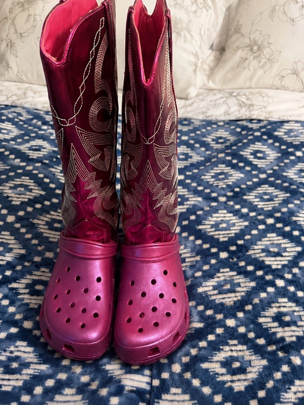 Chic  Metallic Fuchsia Slip-On Western Clog Boots